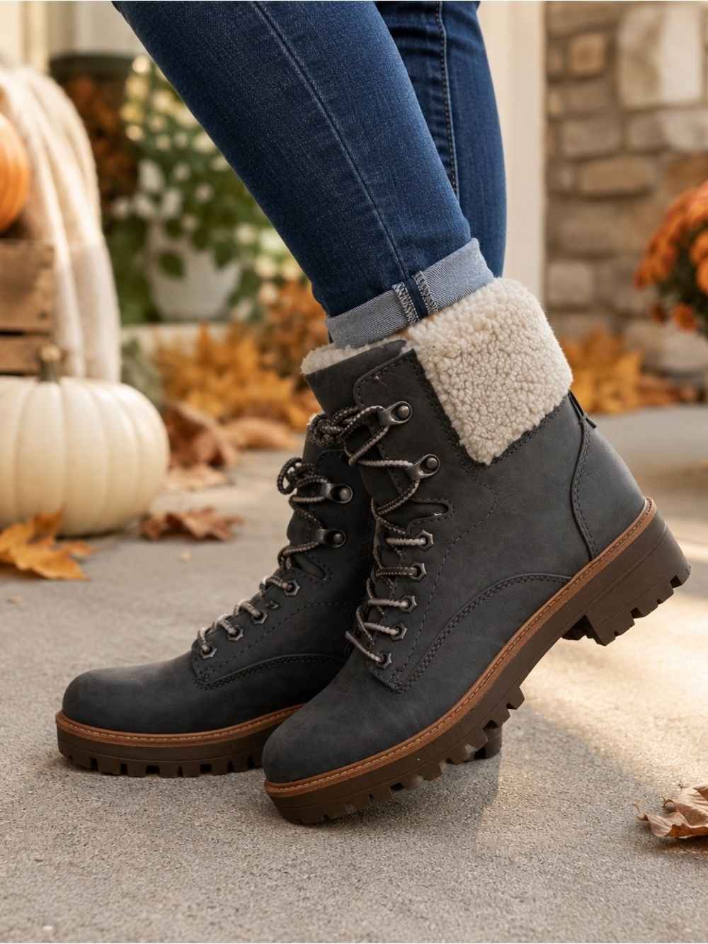 Indigo Rd Irard Faux Shearling Hiker Combat Boots NWT Size 8